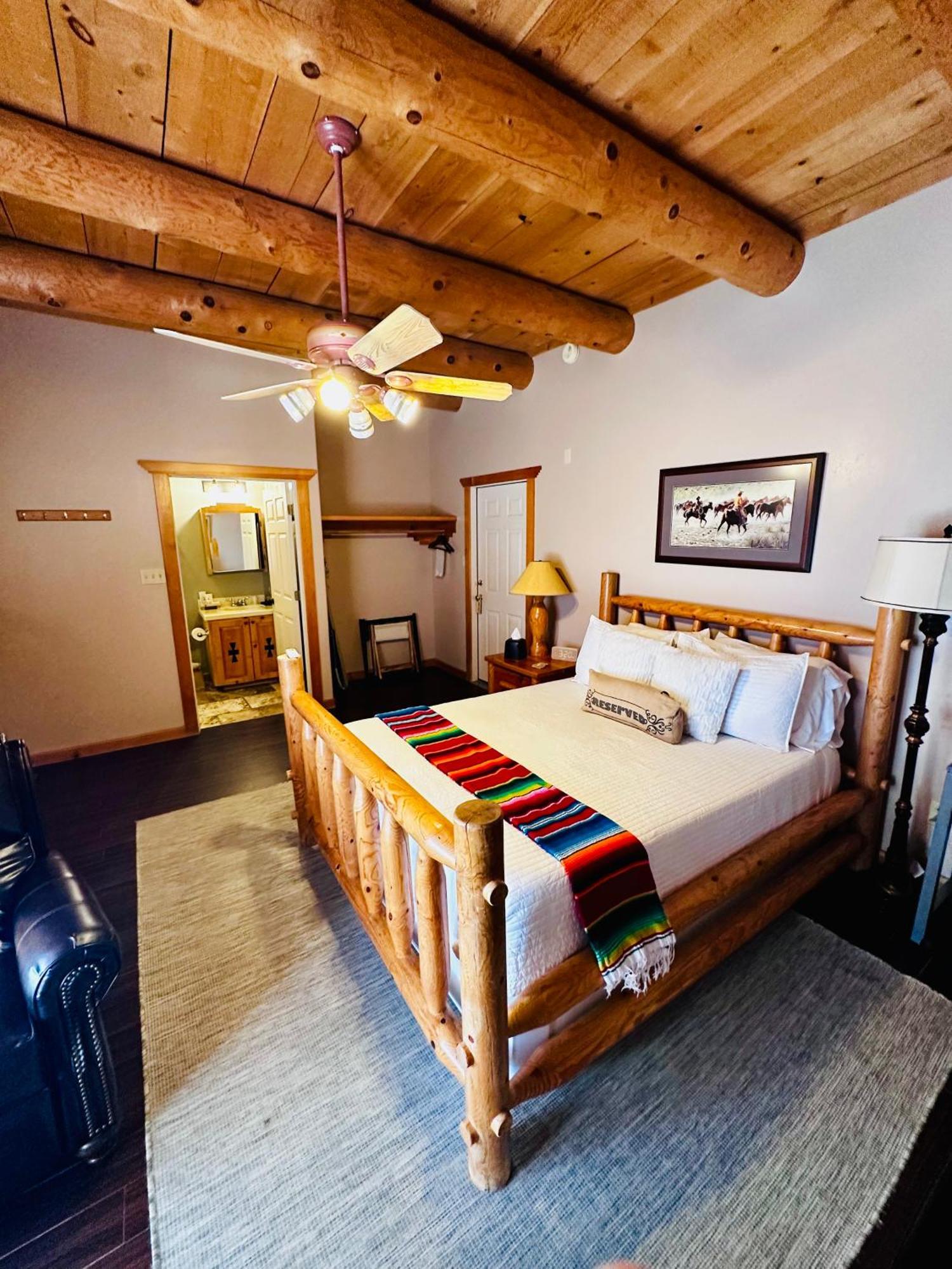 Adobe Rose Boutique Inn Artesia Extérieur photo