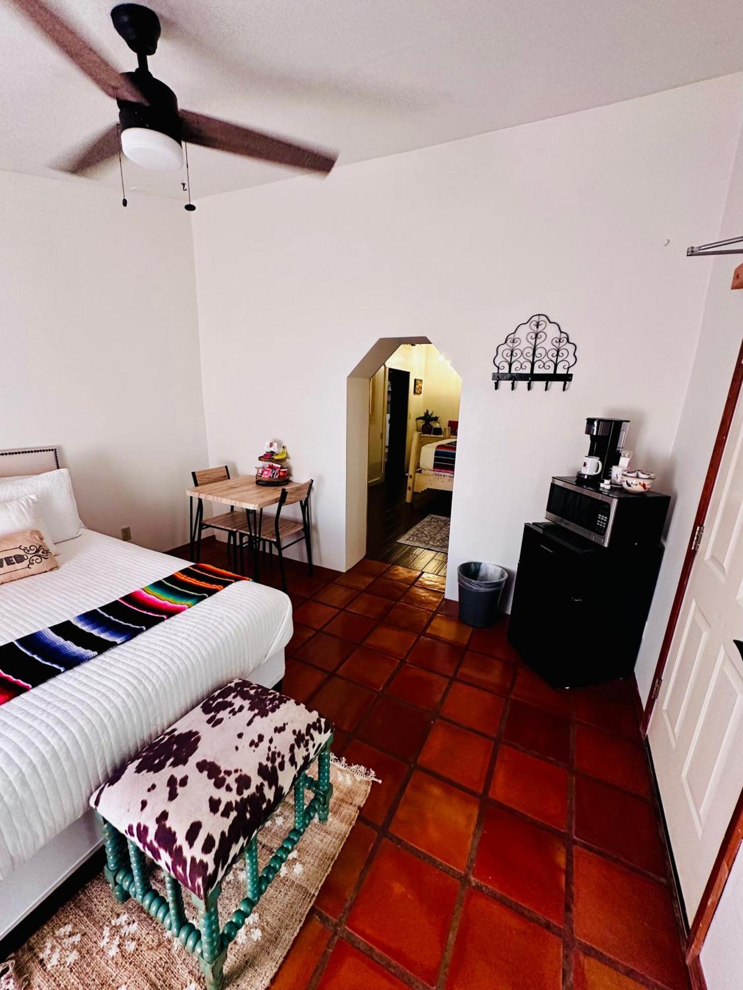 Adobe Rose Boutique Inn Artesia Extérieur photo